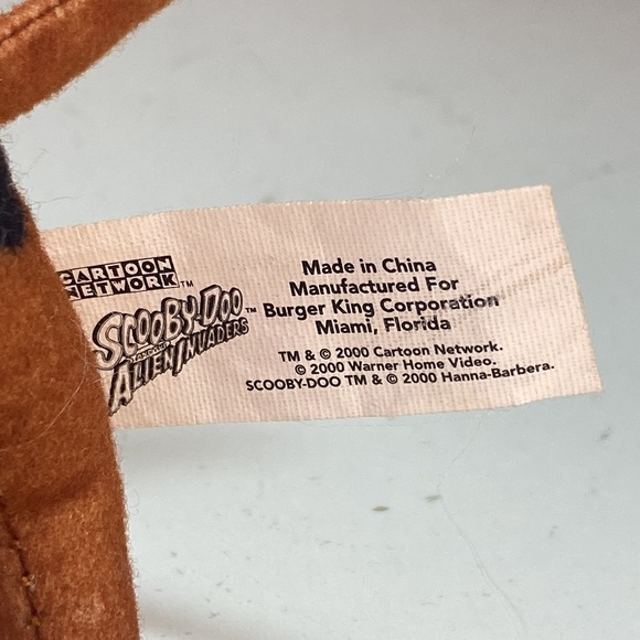 Vintage Burger King 2000 Scooby Doo Holding a Flashlight Key Chain - Picture 3 of 9